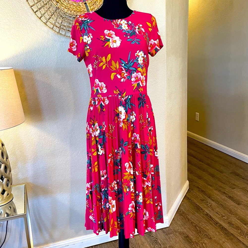 NWT | LOFT 🌸 | Midi floral dress